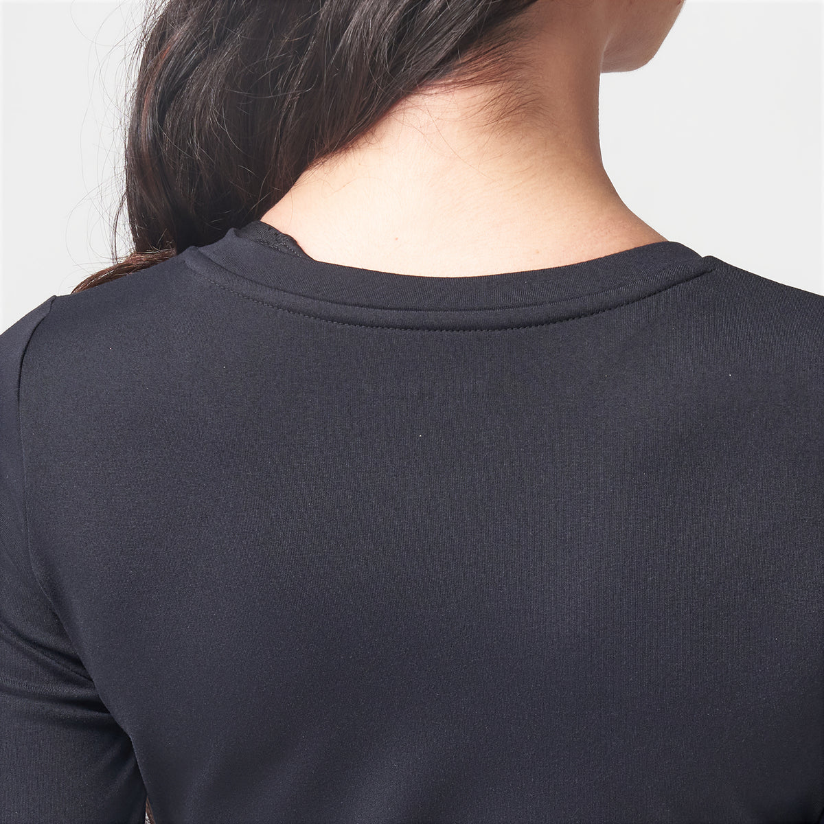 Essentials Long Sleeves Crop Top