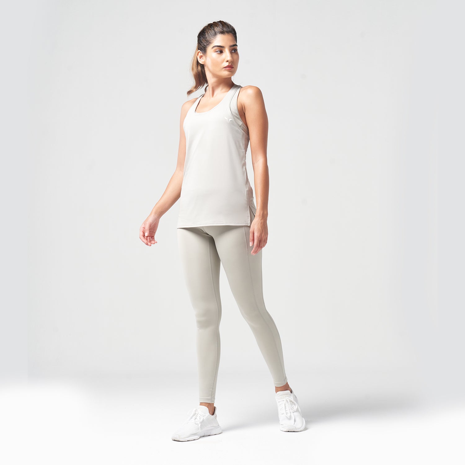 Essentials Longline Tank