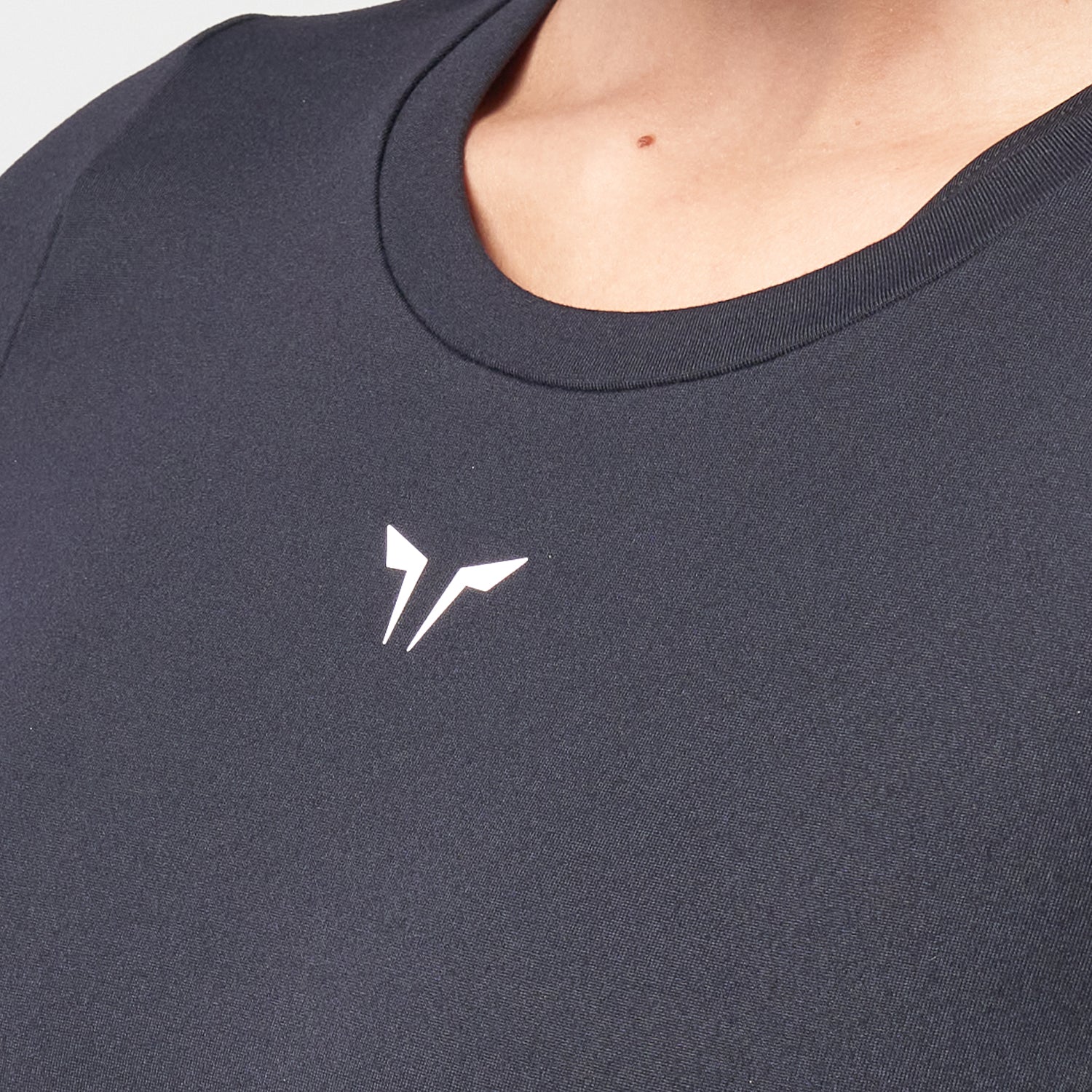 Essentials Long Sleeves Crop Top