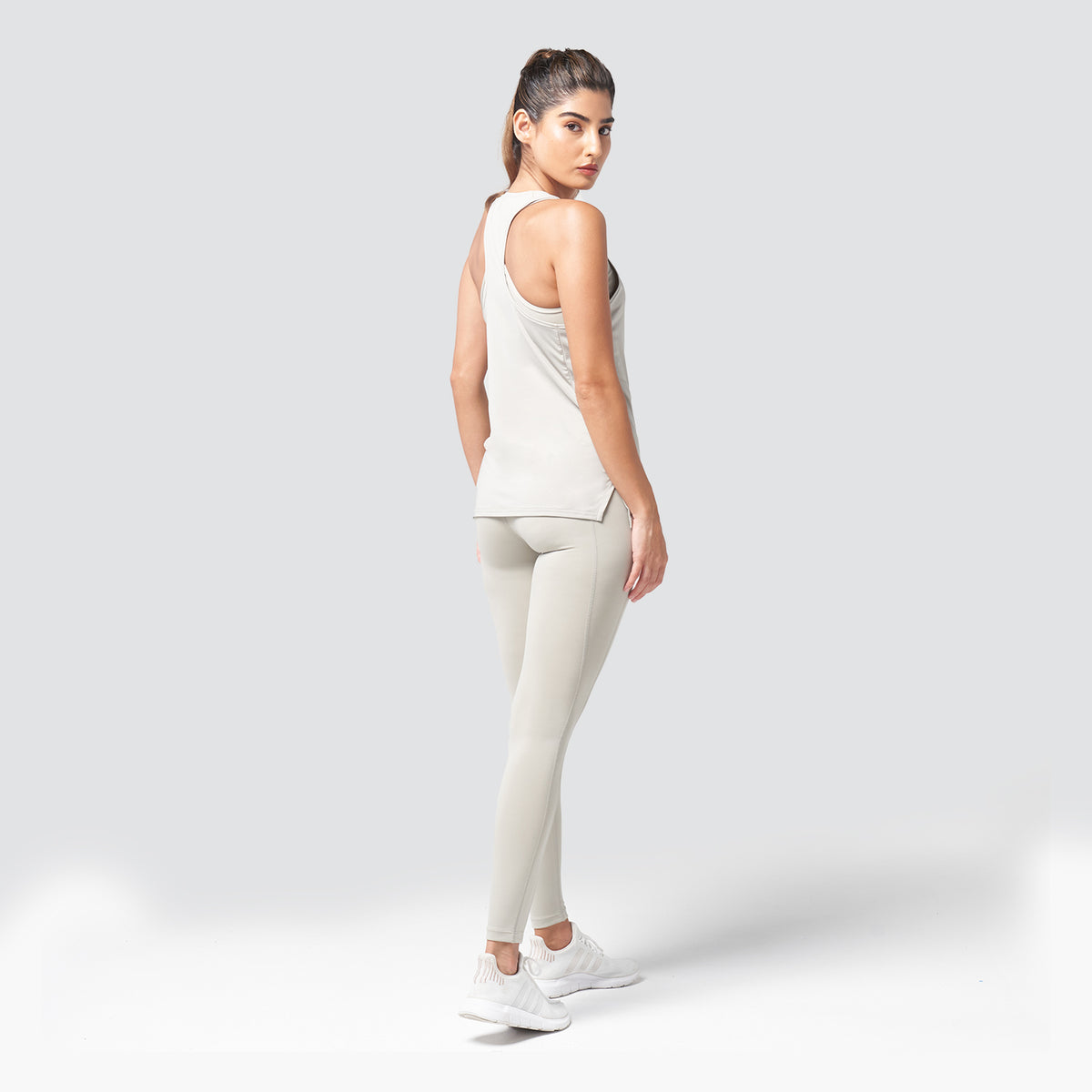 Essentials Longline Tank