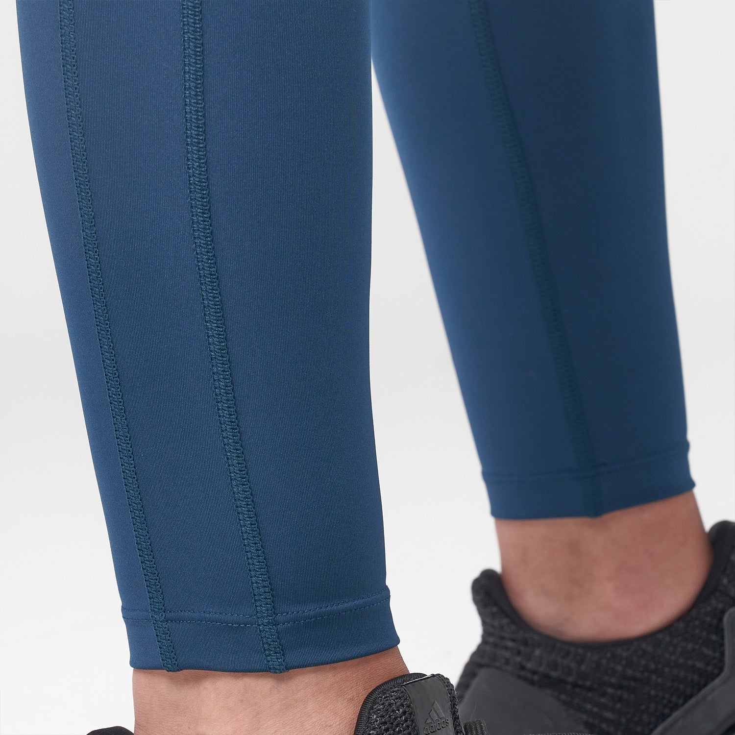 Essentials High Waisted Leggings