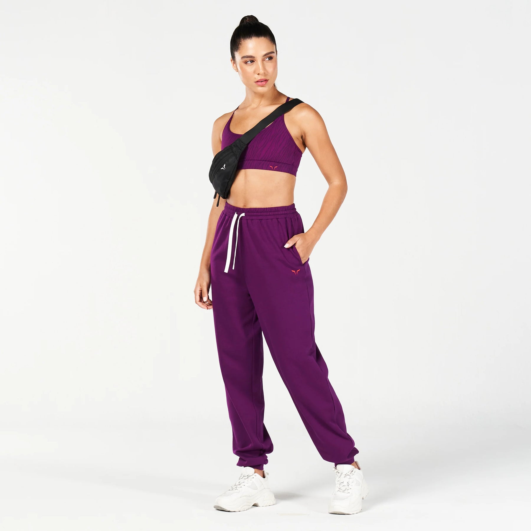 Core Relaxed Jogger