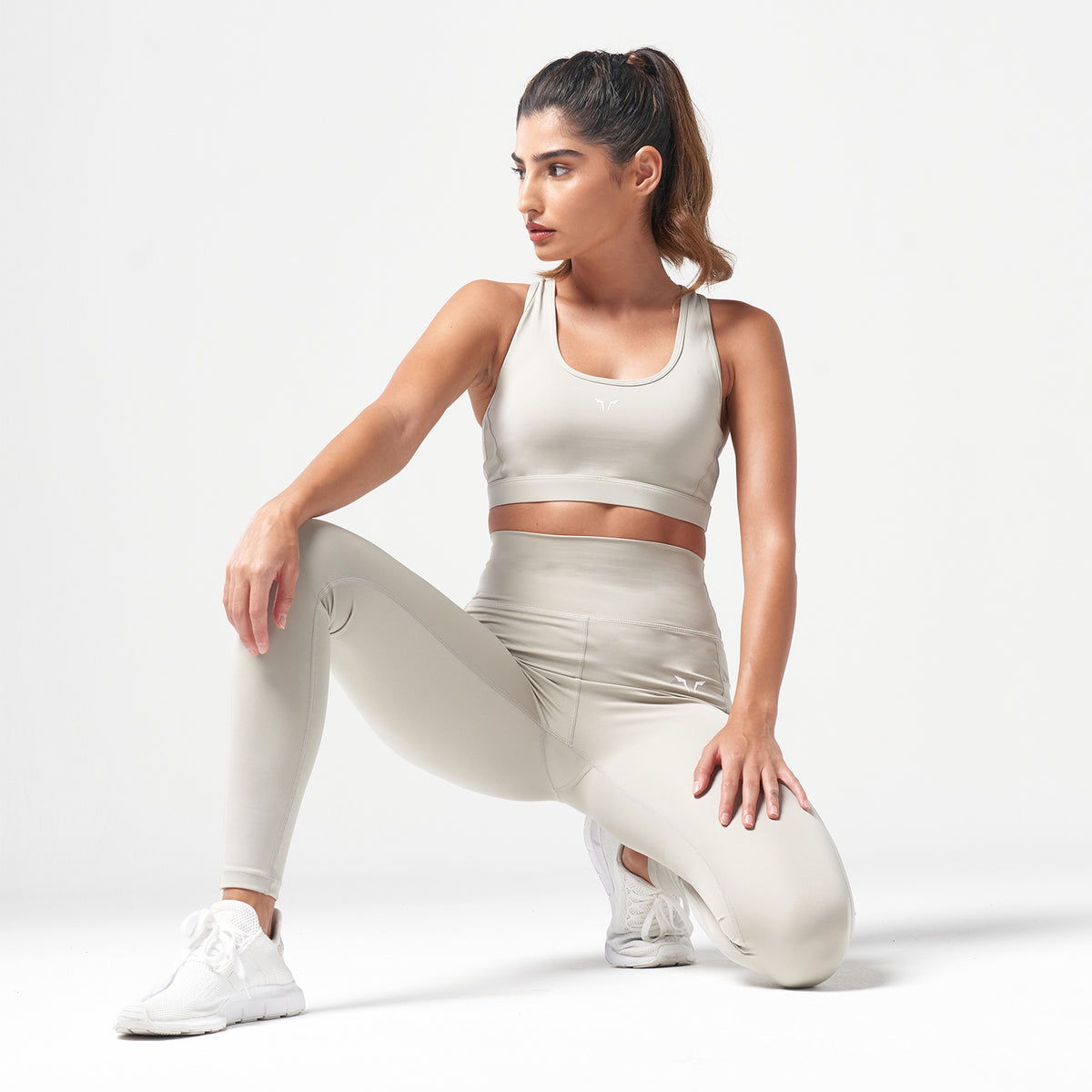 Essentials High Waisted Leggings
