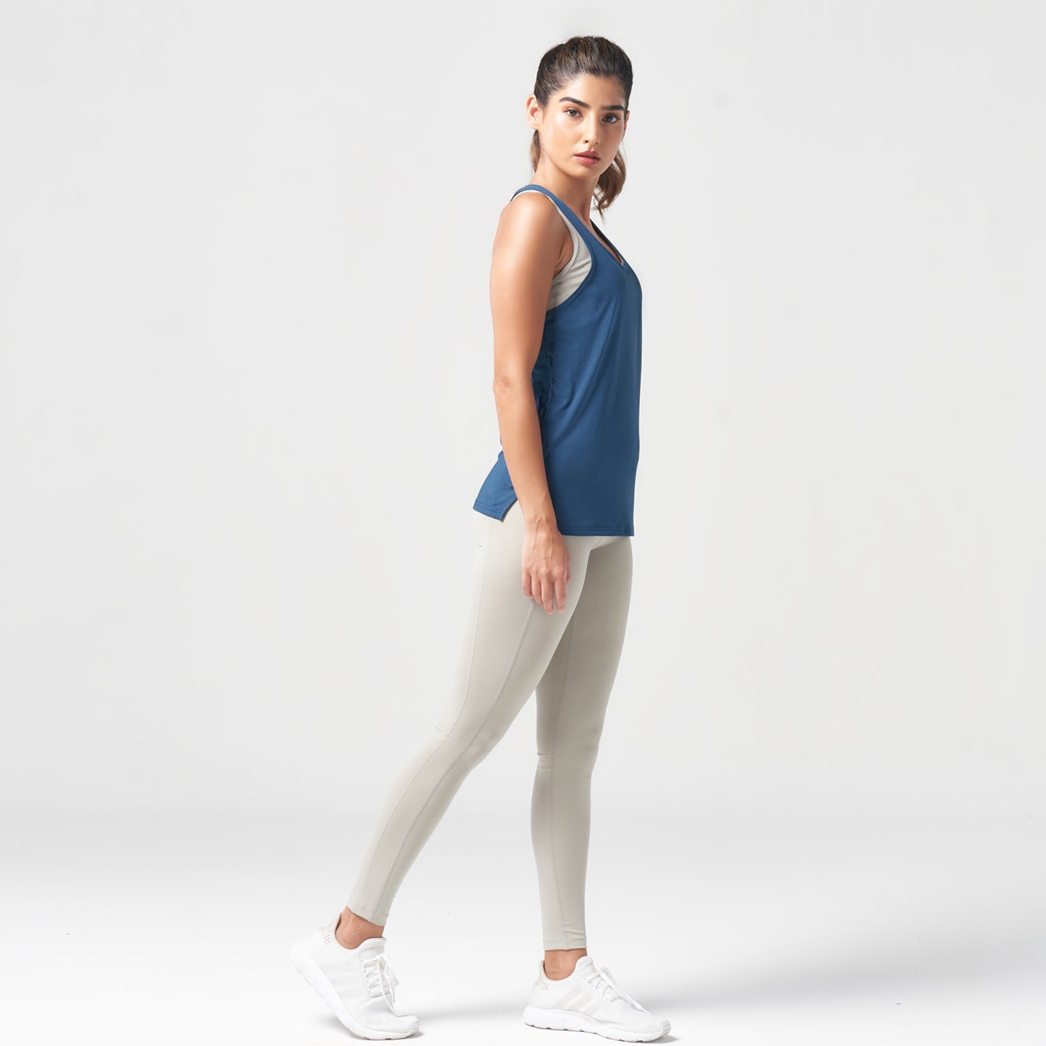 Essentials Longline Tank
