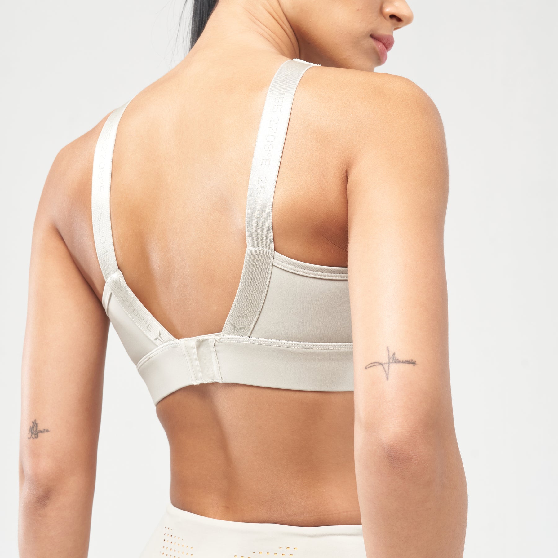 Code High-Neck Adjustable Bra