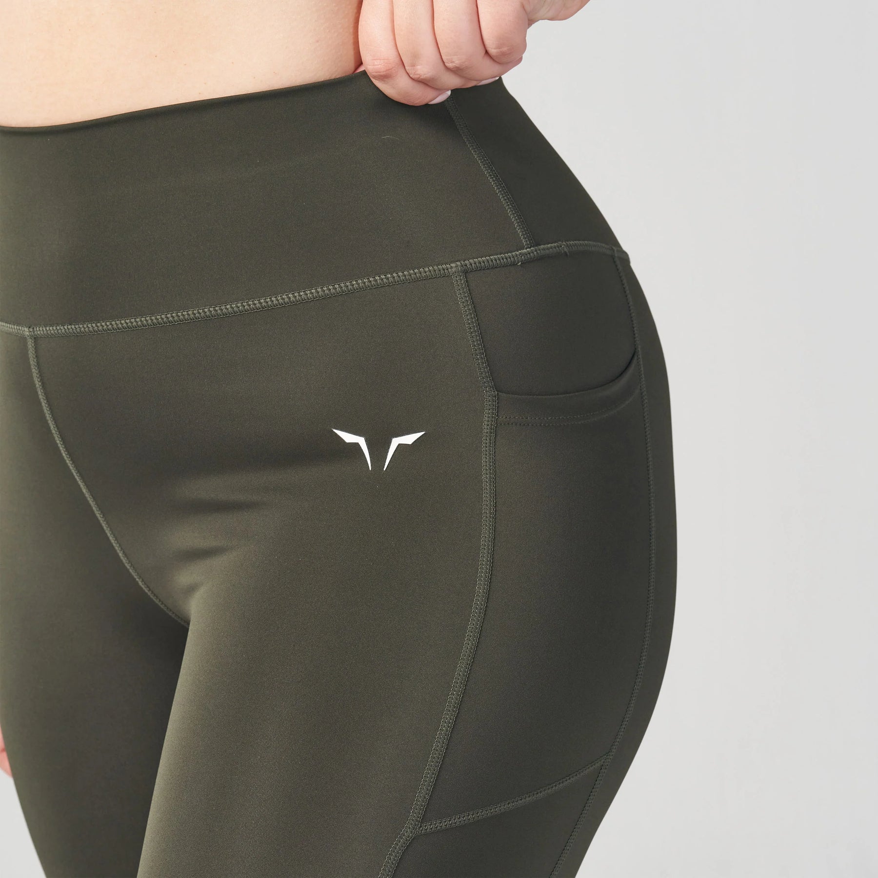 Essentials High Waisted Leggings