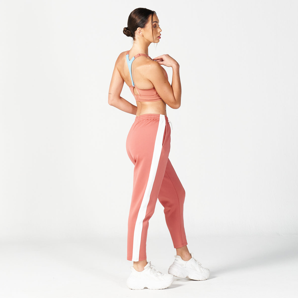 Core Side Panel Tapered Pant