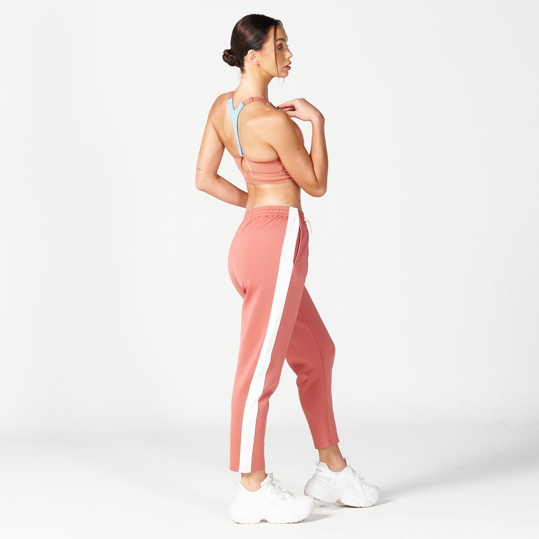 Core Side Panel Tapered Pant
