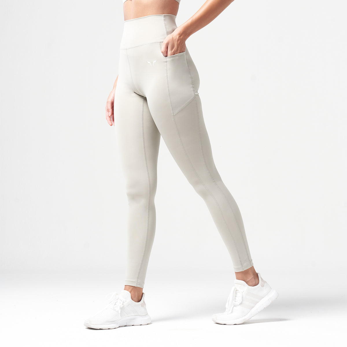 Essentials High Waisted Leggings