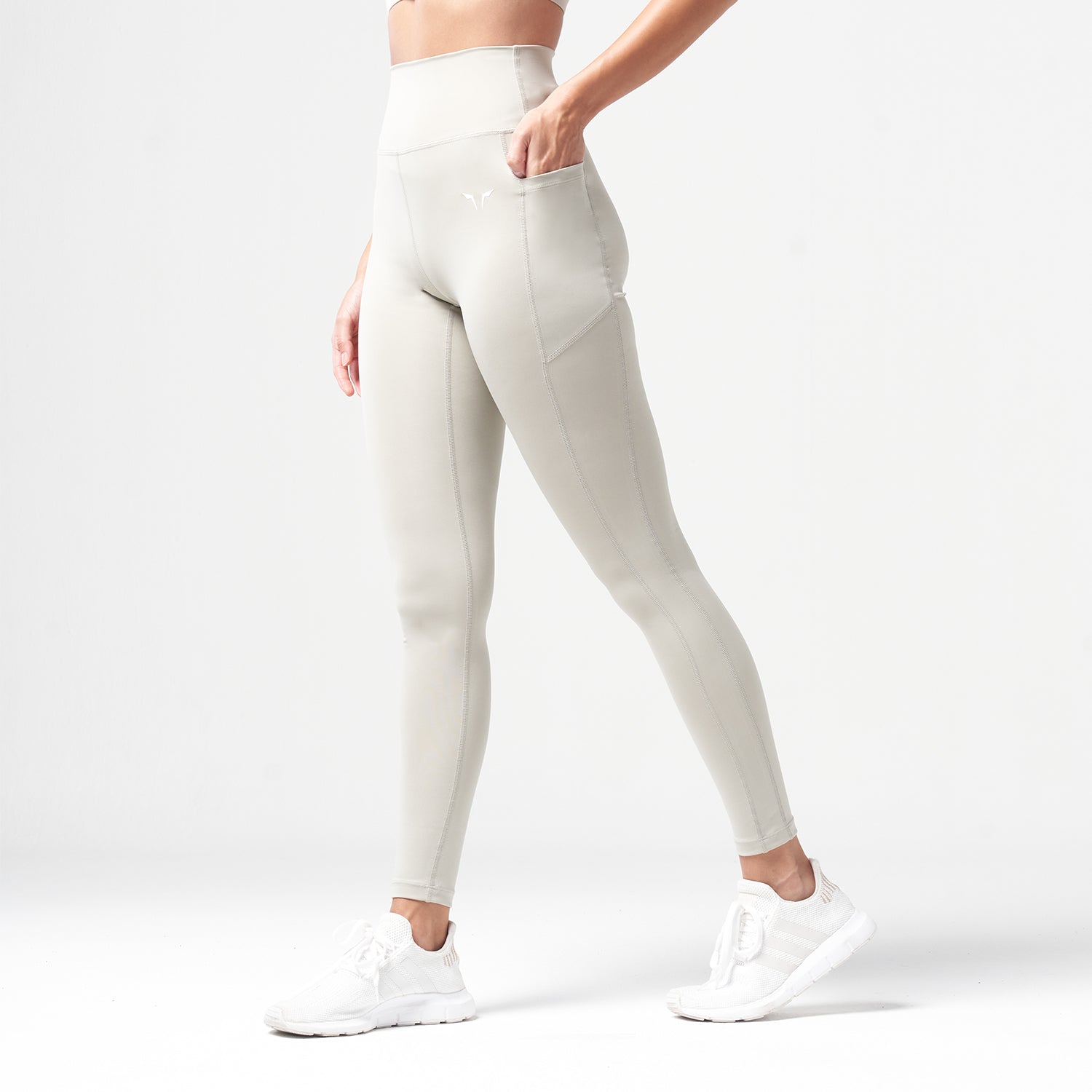 Essentials High Waisted Leggings