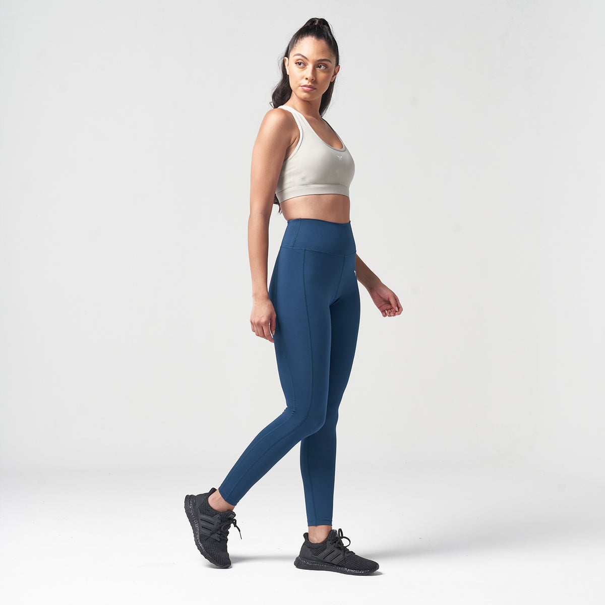 Essentials High Waisted Leggings