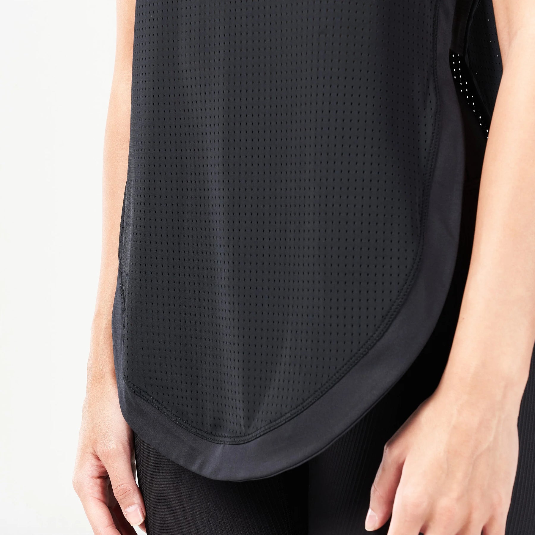 Code Mesh Dip Hem Tank
