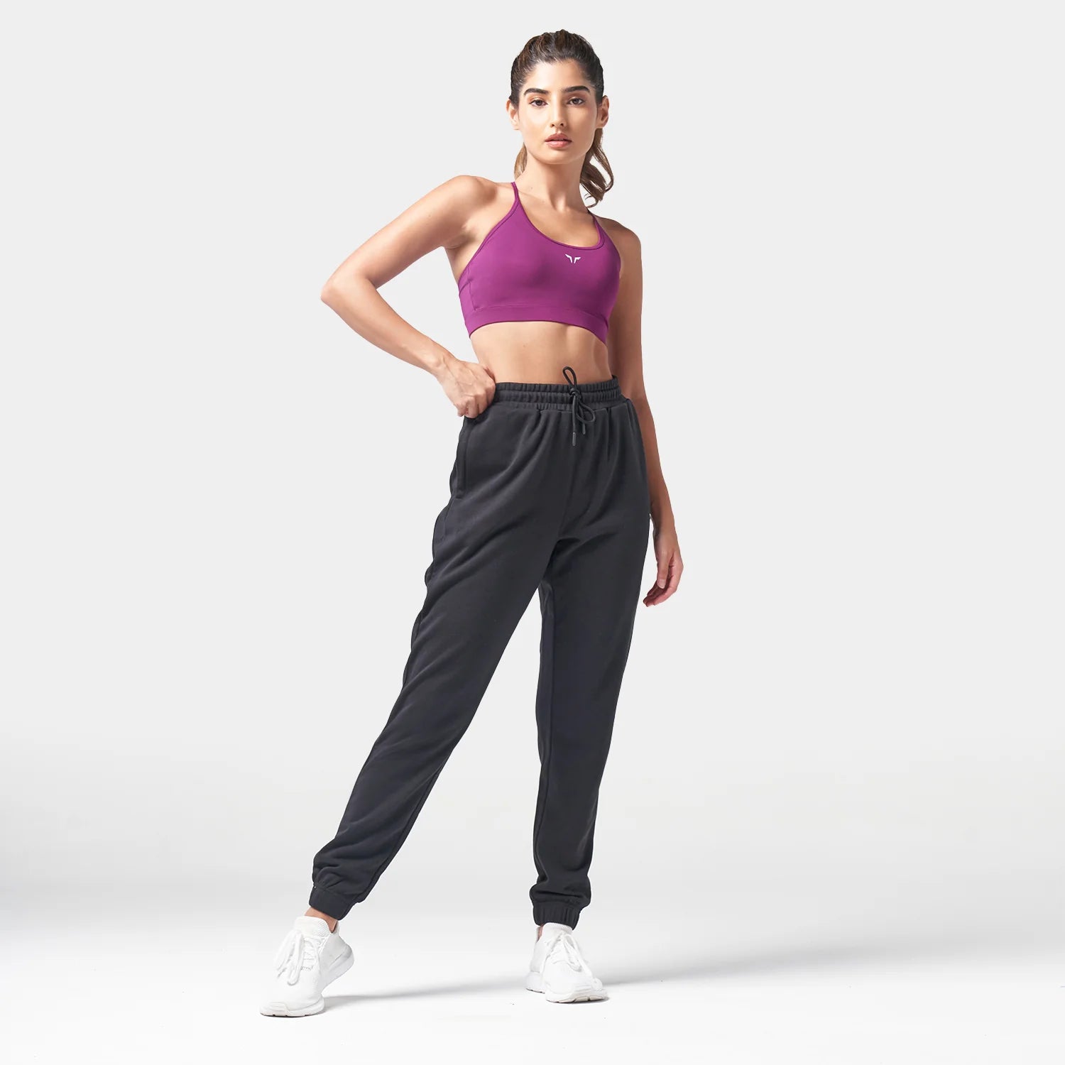 Essentials Jogger
