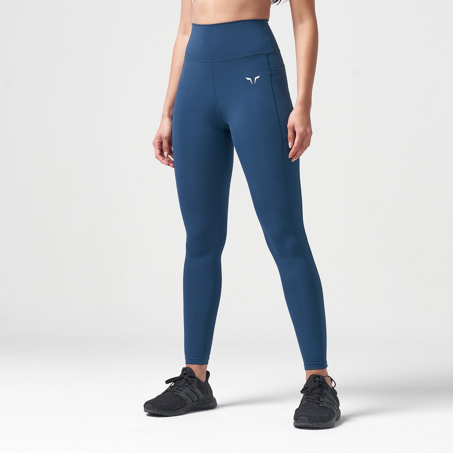Essentials High Waisted Leggings